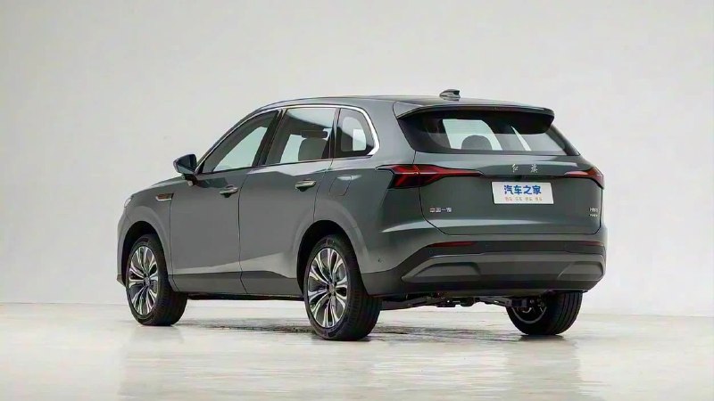 Гибридный Hongqi HS6 получит два больших тачскрина 2