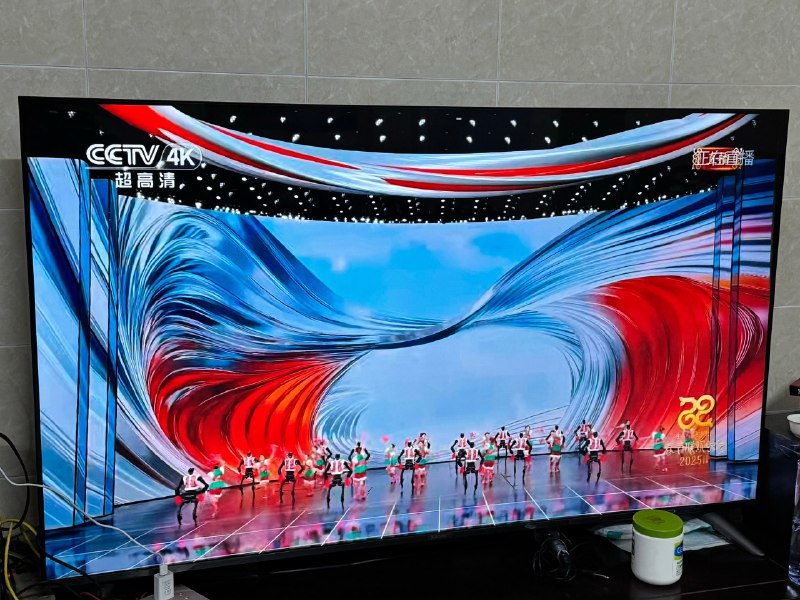 想问这个机器人舞蹈是哪家的……