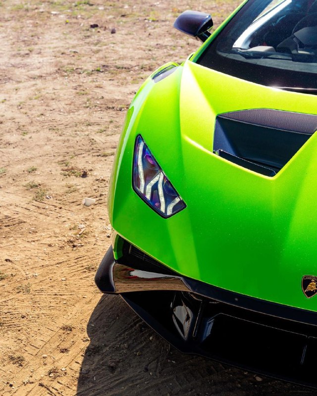 Lamborghini Huracán STO 7