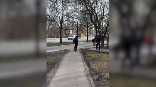 В Москве задержали трех человек по делу о теракте против «высокопоставленного руководителя правоохранительной системы»ФСБ отчиталась о задержании граждан Украины, Молдовы и России, которые пытались устроить теракт с помощью заминированного электроскутера. 