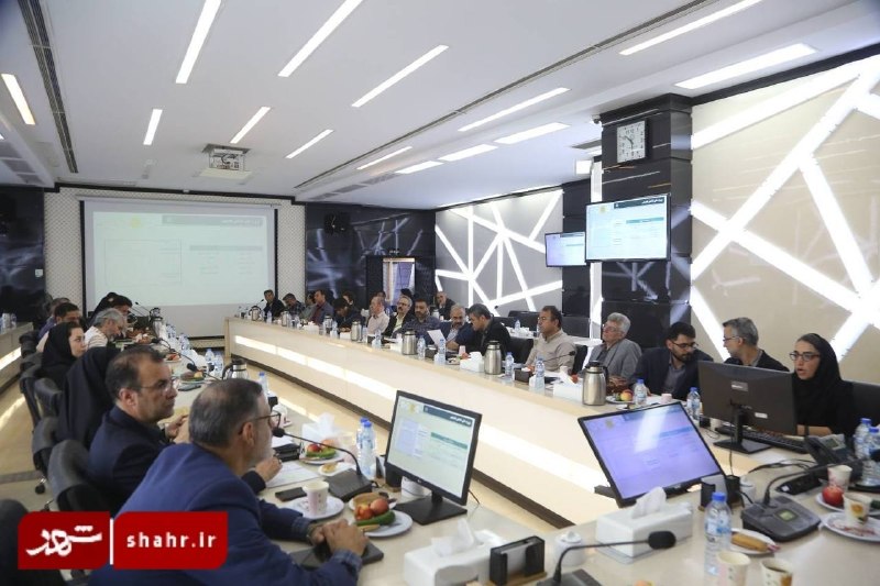 دیده بان شهر: 📷خبرگزاری دیده بان شهر | تسریع در نوسازی بافت فرسوده و تعیین تکلیف پروژههای بازآفرینی منطقه ۱۰🔹در نشست ستاد بازآفرینی م