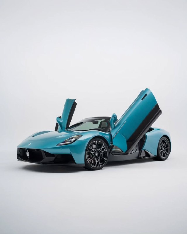 Maserati MCPura стал эволюцией модели MC20 9