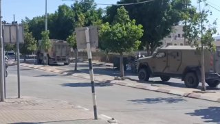 דחוף: כוחות הכיבוש מסתערים מחדש על הכפר עסכר אל-בלד ממזרח לשכם