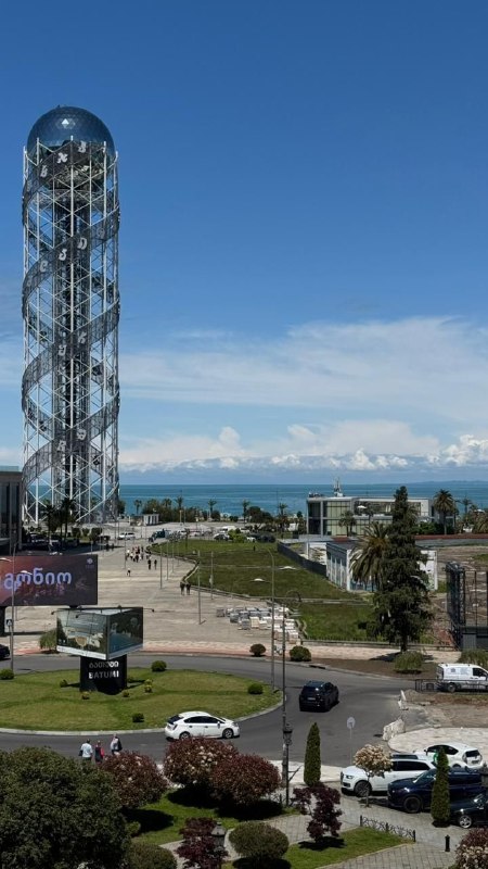 3-комнатная квартира ул. Ахметели, Старый город — фото 1
