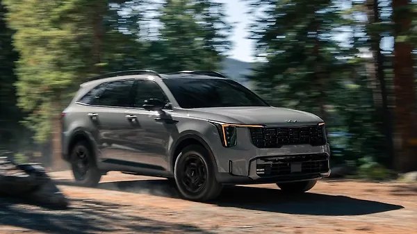 🚗✨ Утром сегодня в Индии стартуют «неофициальные» бронирования нового Kia Soren