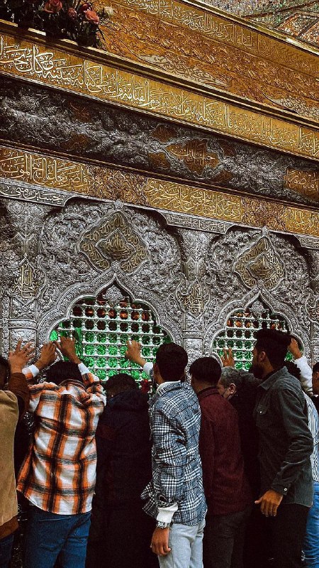 وارثون: به نیت زیارت حضرتش در هر روز :صلی الله علیک یا أباعبدالله الحسینصلی الله علیک یا أباعبدالله الحسینصلی الله علیک یا أباعب