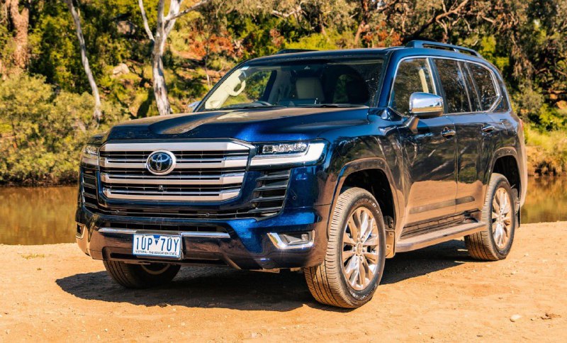 Toyota прекратила продажи Land Cruiser 300, Alphard и Aqua в Японии из-за нехват