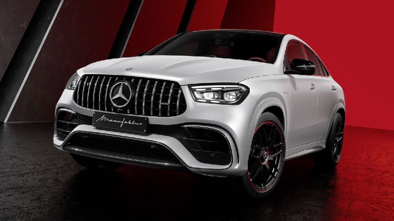 Mercedes-AMG показал лимитированную серию Arctic Silver 1