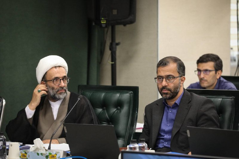 حجت الاسلام دکتر علیرضا سلیمی: 📷 نشست علنی مجازی ۲۵ مرداد ماه مجلس شورای اسلامی🇮🇷 @alirezasalimi_ir🇮🇷 twitter.com/dralirezasalimi🇮🇷 alirezasalimii.com🇮