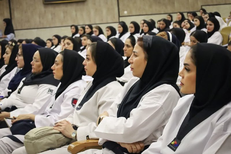 اخبار تکواندو استان اصفهان: #گزارش_تصویری | برگزاری کارگاه کوچینگ کیوروگی هیأت تکواندو استان اصفهان📍 جمعه ۳۰ مرداد ۱۴۰۵_ سالن اجتماعات شهرداری درچه📸