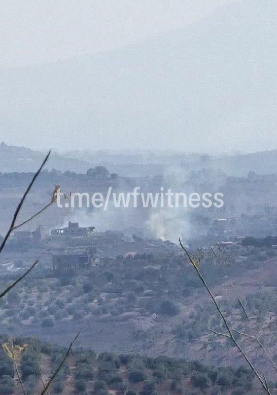 ️🇱🇧🇮🇱 שריפות נצפו בקאנטרה, דרום לבנון, כתוצאה מהצתת בתים של כוחות ישראליים באזור.