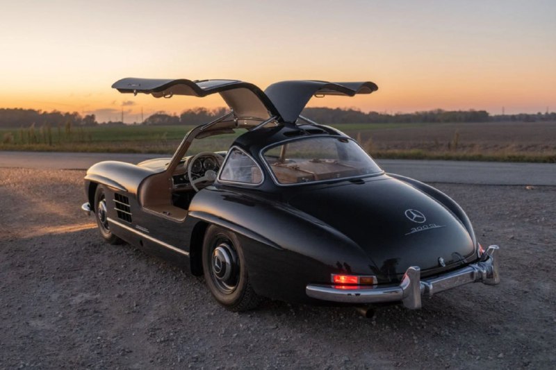 Во Франции создали деревянную копию легендарного Mercedes 300 SL 1954 года 4