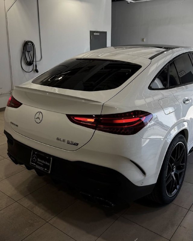 New GLE 63 S AMG FACELIFT 612 HP 4.0-L V8 BITURBO 0-100 km/h 3.8 sec 8