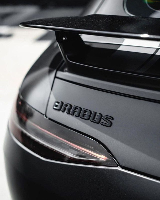 Mercedes benz amg gt 63 s Brabus 3