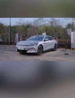 Зарядка электромобилей BYD приблизилась к скорости заправки бензиновых автоНовей