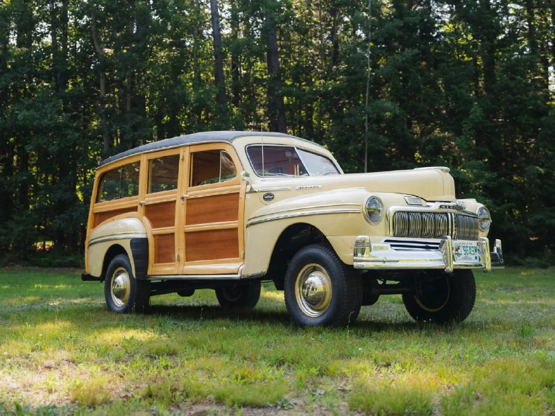 🚗💨 Восторг автолюбителей: 1948‑годовой Mercury Woody 4x4 – легенда, ставшая «в
