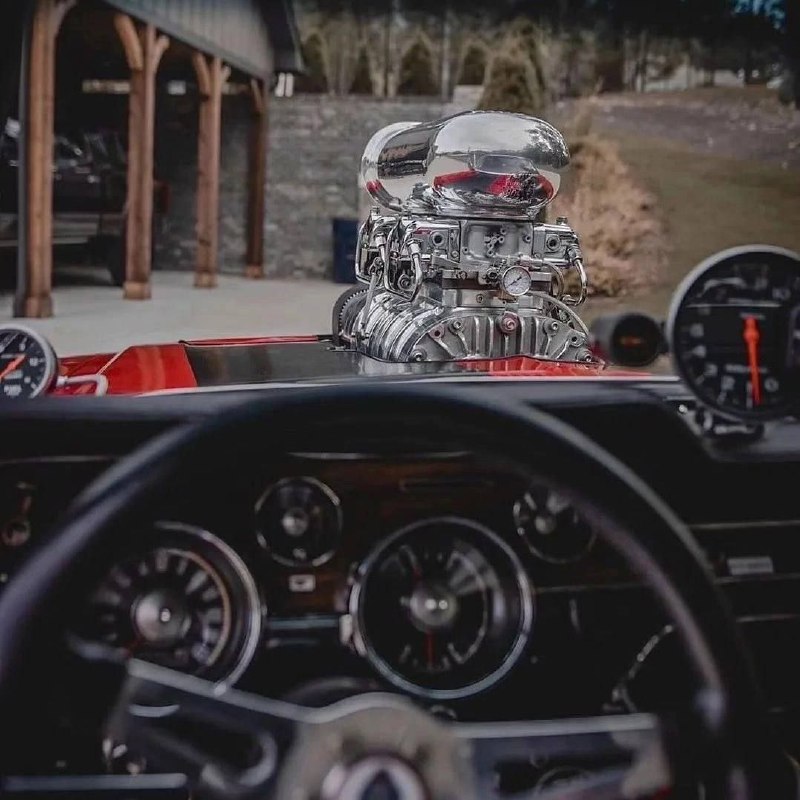 Ford Mustang 6