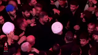 🎦 תפילה על גופתו של מנהיג המהפכה שנהרג במקדשו של האימאם חוסיין עליו השלום, בראשות השייח' עבדול מהדי אל-כרב…