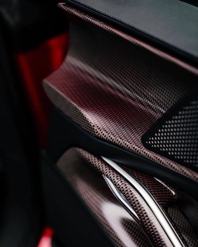Ferrari Purosangue 10