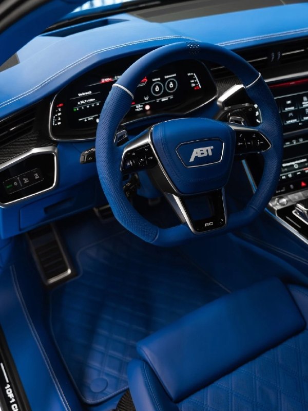 The 1of1 ABT RS6-LE in Ultra Blue. 4