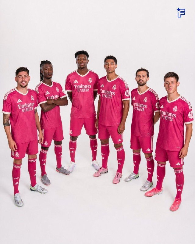 RealMadridCFNews | رئال مادرید سی اف نیوز: 👕⚽️فکر میکنید خط هافبک باید چه شکلی باشه؟کیا تو باشن کیا بیرون؟🆔 @RealMadridCfNews