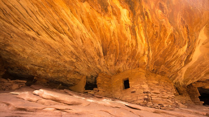 Flames of the pastHouse on Fire Ruin in Mule Canyon, Cedar Mesa, Utah (© Pete Lomchid/Getty Images)