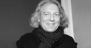 Умер режиссер, сценарист и продюсер Александр Олейников — Первый каналПричиной смерти стал оторвавшийся тромб — ТАСС со ссылкой на источник в окружении режиссераОлейникову было 60 лет.