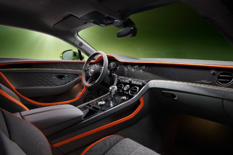 Bentley рассекретила новый Continental GT Speed 3