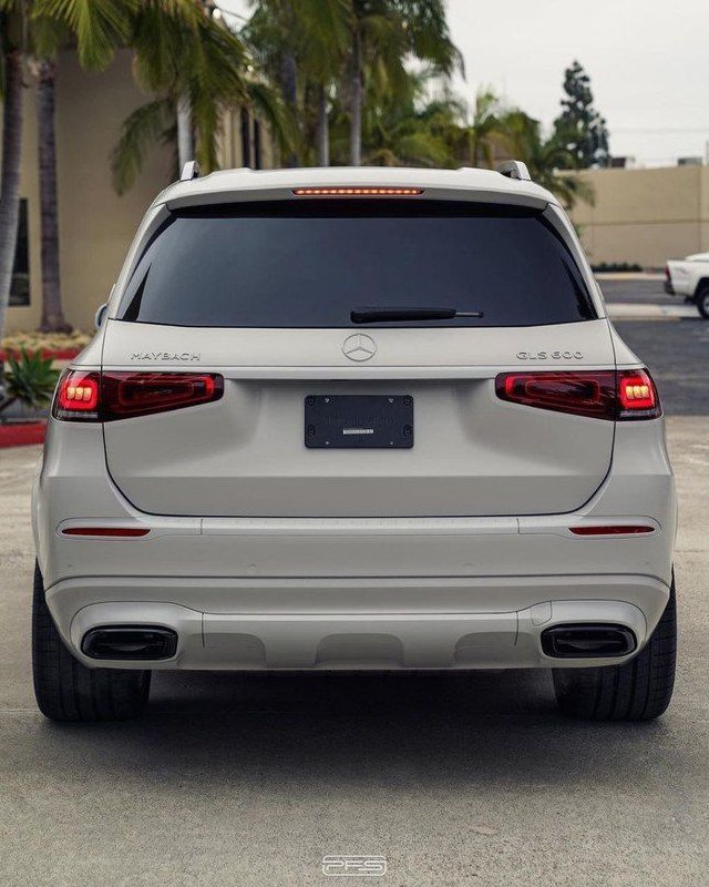 Maybach GLS 600 4MATIC 4