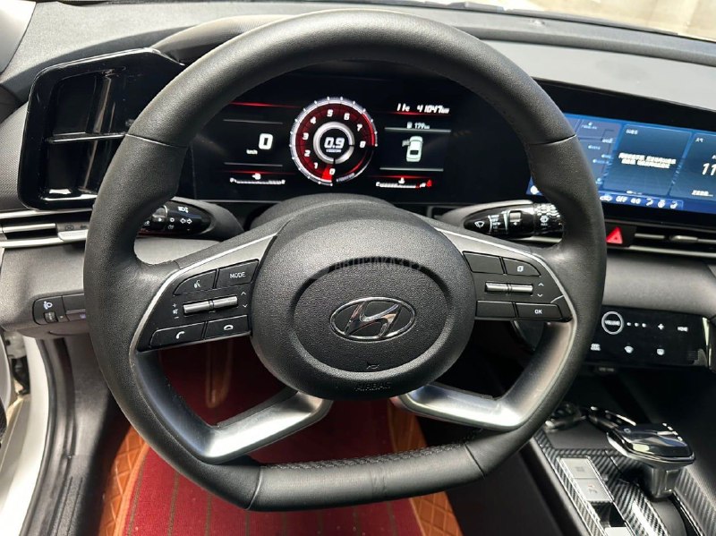 Hyundai Elantra 2021 фото 9