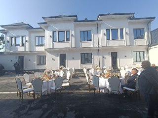 Cottage in Sagbon, shell state, with cadastral documents, 3 floors