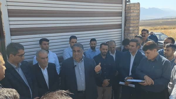 کانال خبری آوای زاگرس: 🔺توافق شهرداری و بنیاد مسکن برای ساماندهی کوچههای خاکی سرپلذهاب🔹نماینده مجلس از توافق شهرداری و بنیاد مسکن برای ساماند