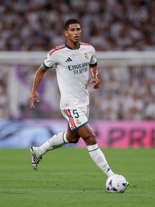 رئال مادرید توییت | Real Madrid Tweet: 🗣️ روبن کانیزارس :"خیلی وقته چنین میزان از فداکاری و تلاش رو ندیده بودم. بلینگهام واقعاً بازیکن مسلطیه. وقتی میبینیش که