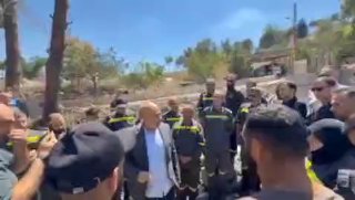 🏴מנכ"ל ההגנה האזרחית ממרכז נבטים ההרוס: "אנחנו ומלווינו נשלים את משימתנו עם שאר המגיבים והעיתונאים הראשוני…