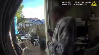 🇩🇰 Lars Andersen, a Danish independent journalist and former police officer, was detained by masked officers over his X posts.Andersen, who advocates for a tax-free life, was arrested after sharing Prime Minister Mette Frederiksen’s personal information while criticizing her push for expanded state surveillance and restrictions on encrypted communications.Follow us -> LiveLeak