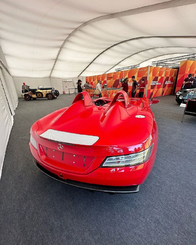 MB SLR McLaren Stirling Moss 75/75 9