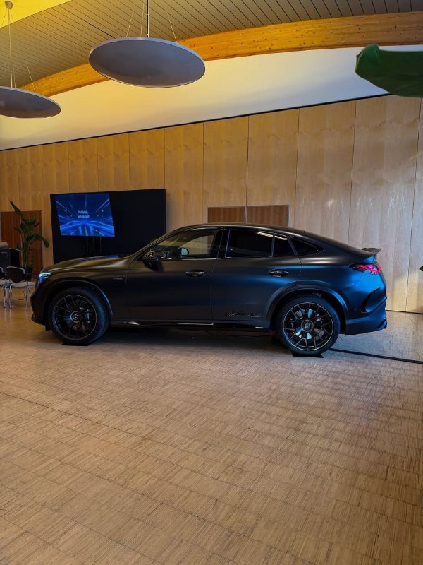 Mercedes Benz 2026 GLC 53 AMG Coupe 4MATIC+ 3.0-L 6-Cyl in-line 449 HP 0-100 km/h 4.2 sec 7