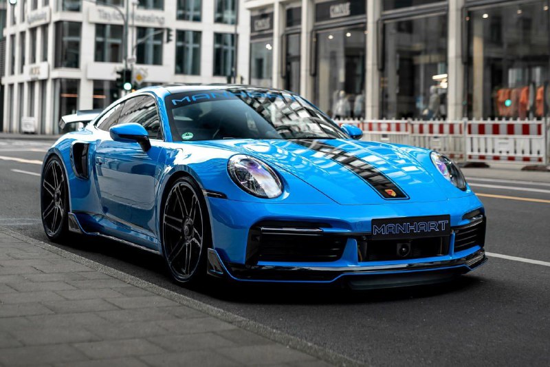 Manhart превратил Porsche 911 Turbo S в 922-сильного монстра 3