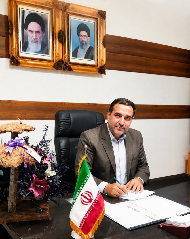 نوش آبادی ها: 🔹انتصاب رییس جدید اداره صنعت،معدن و تجارت شهرستان کاشان 🔸طی حکمی از سوی مدیرکل صمت استان اصفهان مهندس علی نجاتیان رییس ج