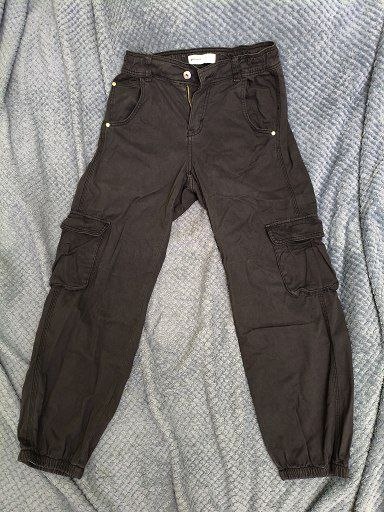 Штаны женские Bershka, отличного качества, состояние хорошее. Размер M. — фото 1