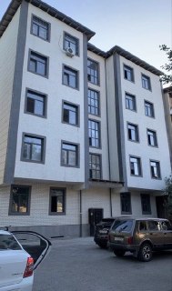 Срочно квартира сотилади 3 хонали 4