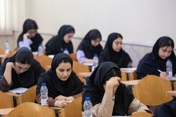 صدای دانشجو: 🔴 رقابت ۱ میلیون داوطلب در کنکور سراسری امسالکریمیان، مشاور رئیس سازمان سنجش آموزش کشور:در آزمون سراسری ۱۴۰۵ بیش از یک م