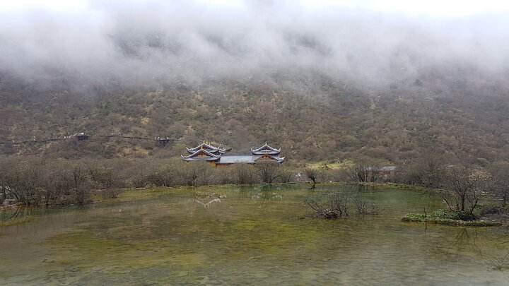 川藏邊境，人間畫布九寨溝黃龍，上天賜予的美景，藏民家園西藏餐