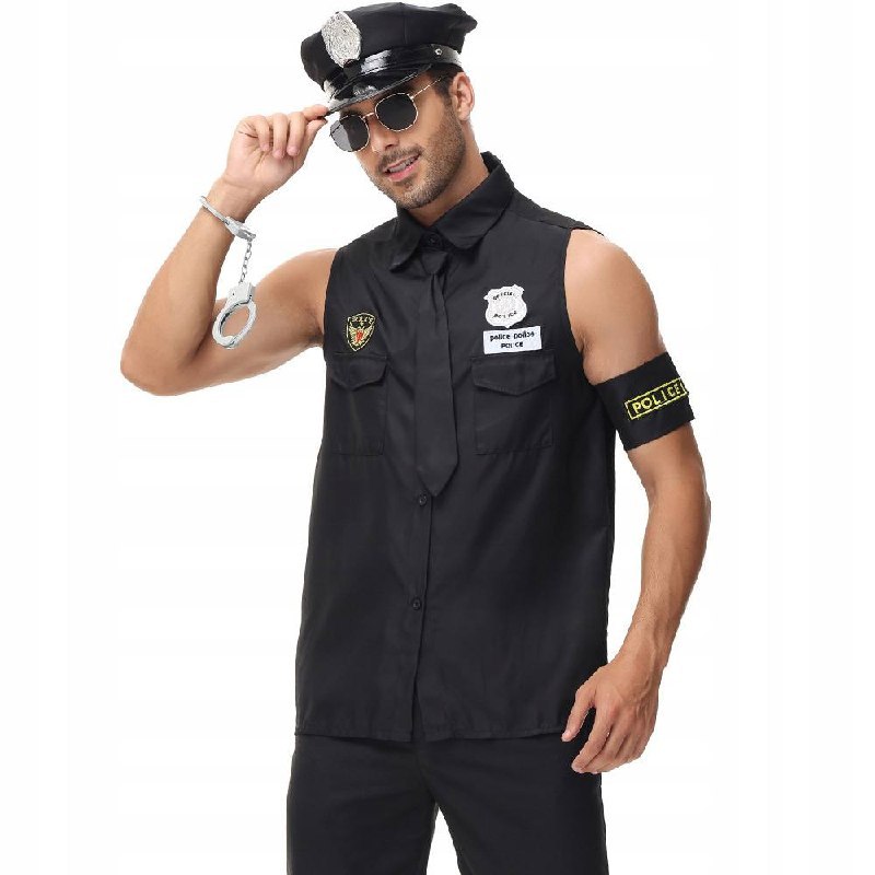 תחפושת ליל כל הקדושים עלולה להוביל למעצר.