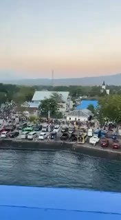 מבזק: הרשויות באינדונזיה דוחקות בפינוי לאחר רעידת אדמה חזקה של 7.7: רשמי