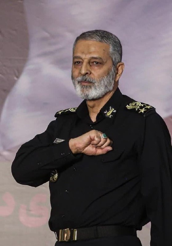 🌷ب یاد شهیدان🌷: 🇮🇷نظامی با غیرت شهید سرلشگر سیدعبدالرحیم موسوی اگر دوستش داری لایک رو بزن به افتخارش•┈••✾◆🍃🌺🌸🍃◆✾••┈•
