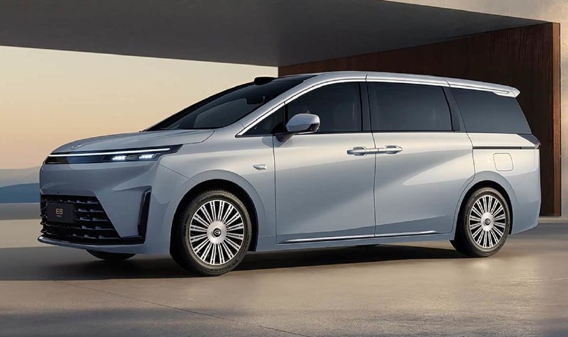 Новый Trumpchi E8 PHEV покажут в Пекине 2