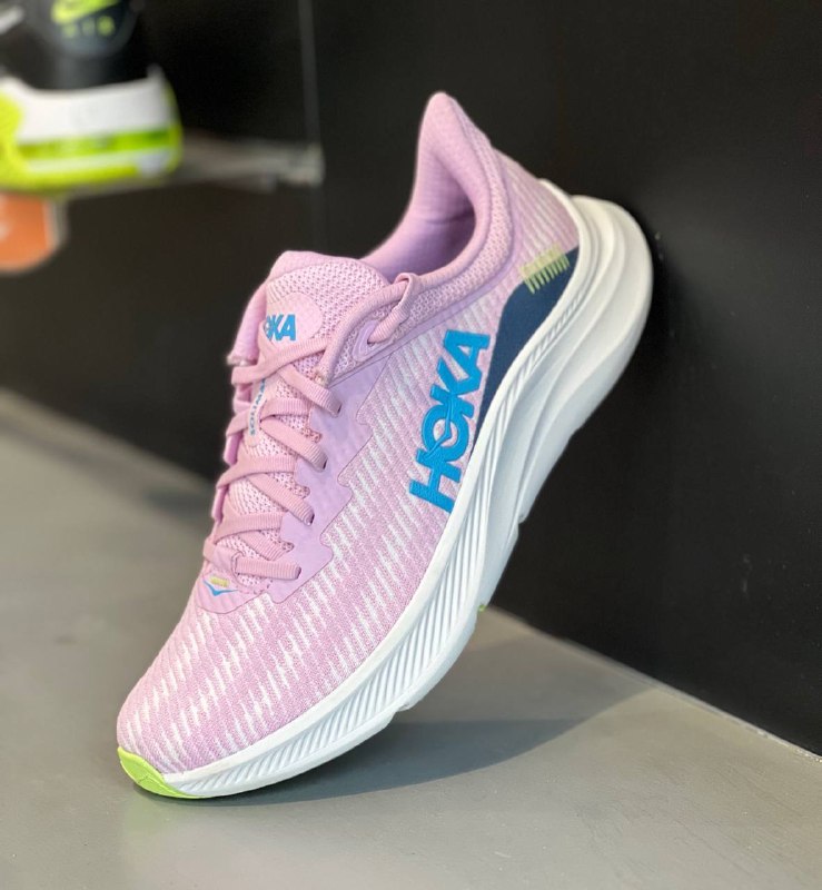 گالری کفش اورجینال توکلی: Hoka 🔥ضمانت ۱۰۰در۱۰۰ اورجینال🔥Size: 42 - 42.5Cm : 26.5 - 27 Price: 14.990.000 قیمت فروشگاه🔥Price Now 🔥: 9.990 t فقط 🔥❌ب