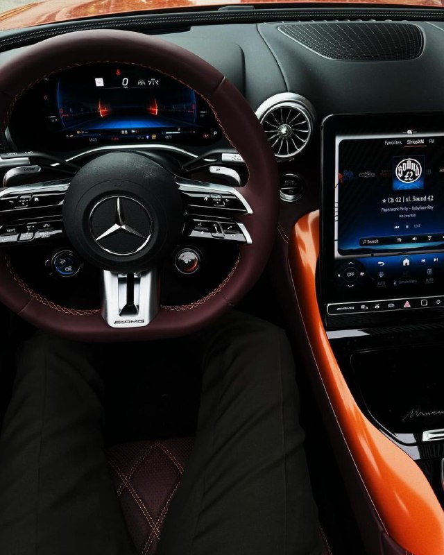 1 of 50 Mercedes-AMG SL63 MANUFAKTUR Big Sur Edition 4.0-L V8 BITURBO 9