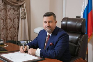 Место Сергея Меликова займёт председатель Верховного суда Дагестана Фёдор Щукин.❤ Если не загружаются видео и фото, наши новости есть в MAX